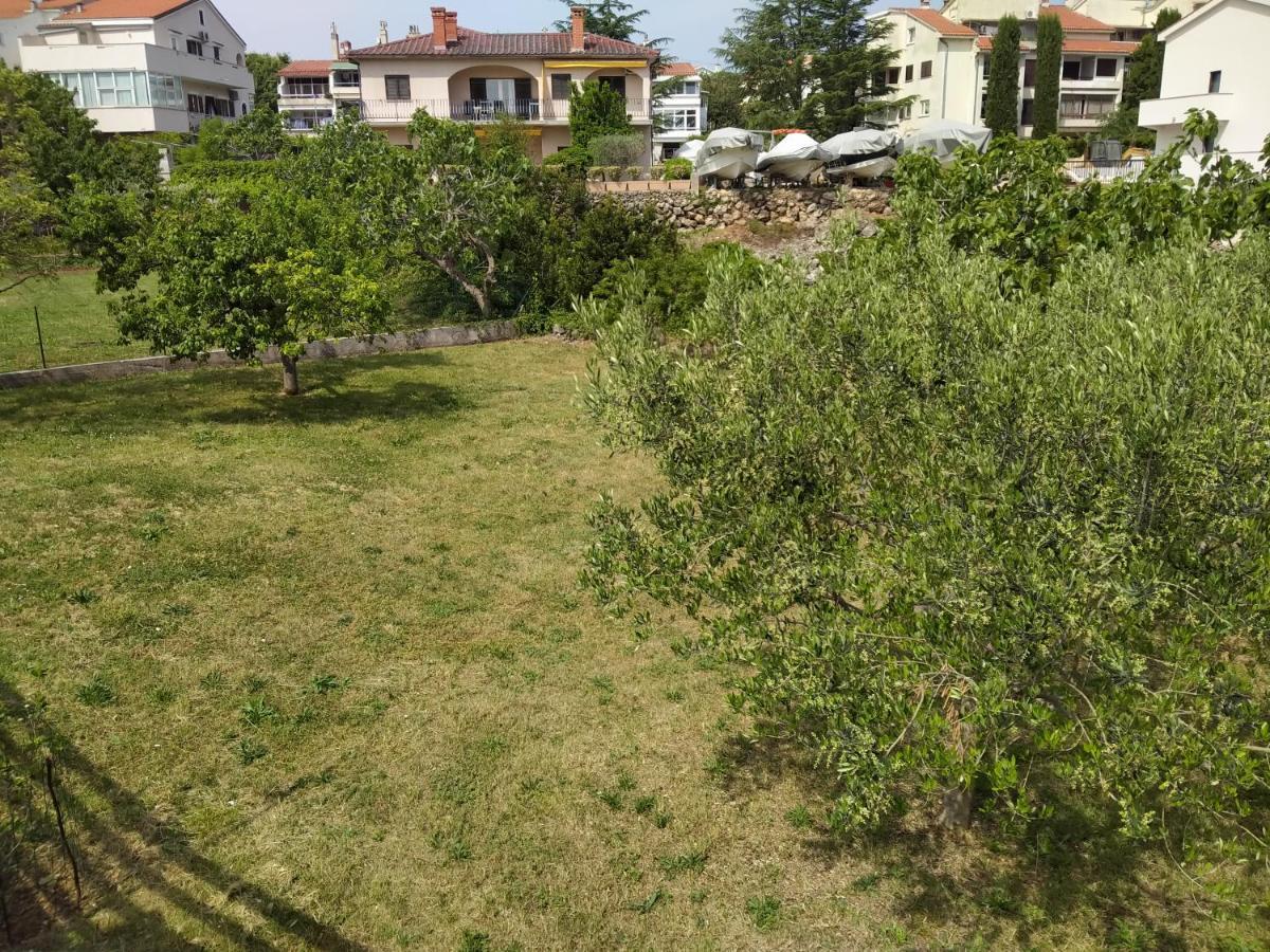 Apartman Avsec Krk Town Eksteriør billede